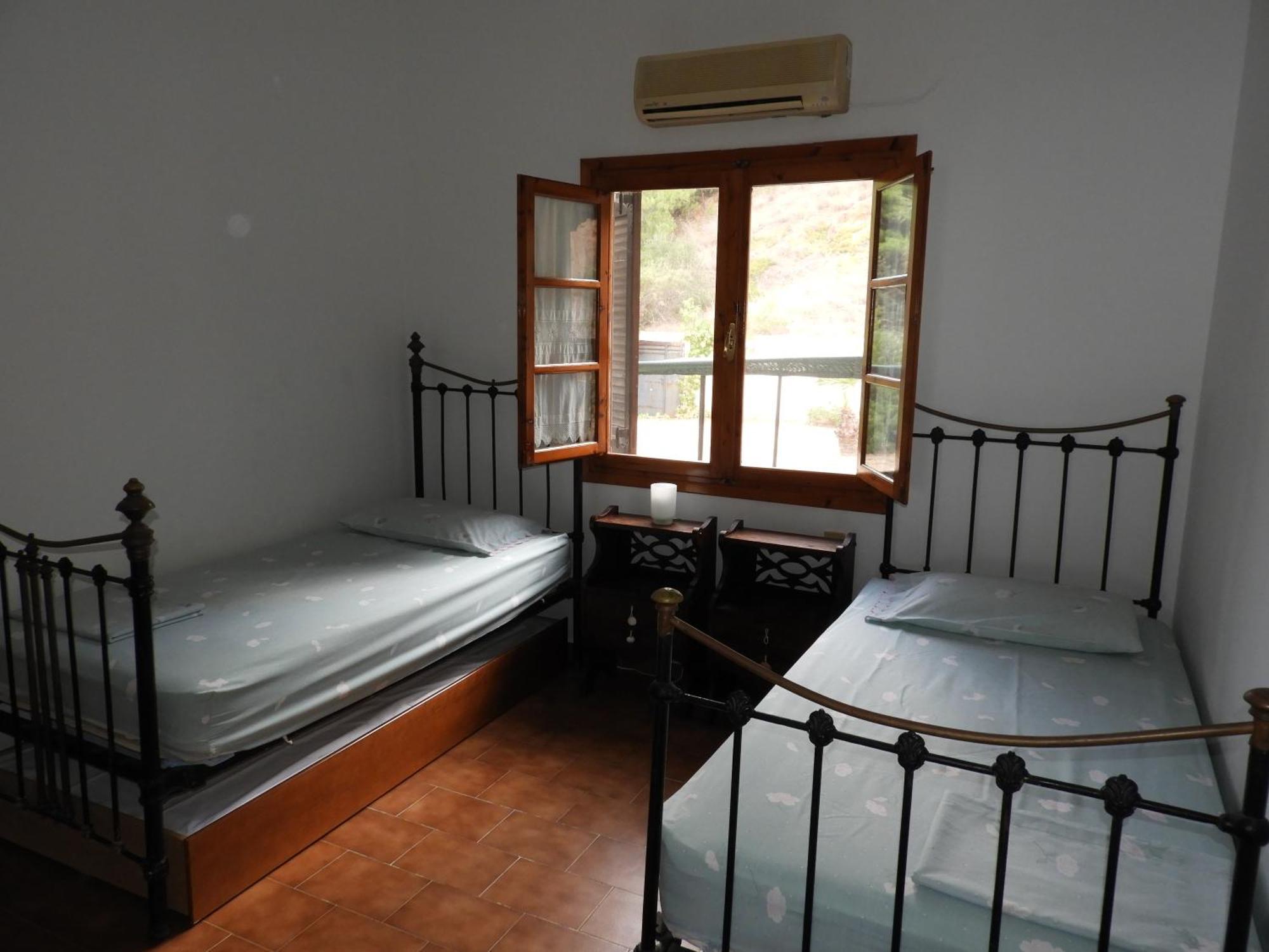 Sangue Blu Beachfront Villa Apartment Ayios Nikolaos Bagian luar foto