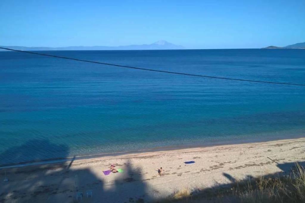 Sangue Blu Beachfront Villa Apartment Ayios Nikolaos Bagian luar foto